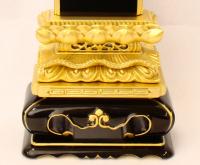 本呂色位牌　浮面上猫