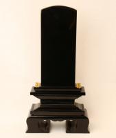 塗位牌　蓮華付春日