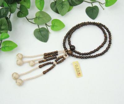 日蓮宗 本式数珠 本緑檀 (神の樹/聖なる樹)　8寸 (丸玉)　利休梵天房 (房色:ベージュ)京念珠