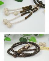 日蓮宗 本式数珠 本緑檀 (神の樹/聖なる樹)　8寸 (丸玉)　利休梵天房 (房色:ベージュ)京念珠